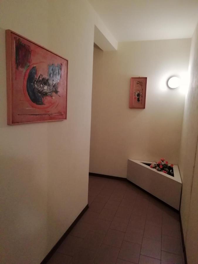 Bar Nuovo Mondo Mussolino Exteriör bild